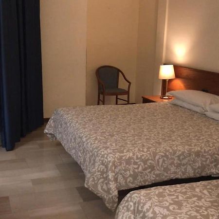 Hotel Select SantʼIlario dʼEnza Kültér fotó